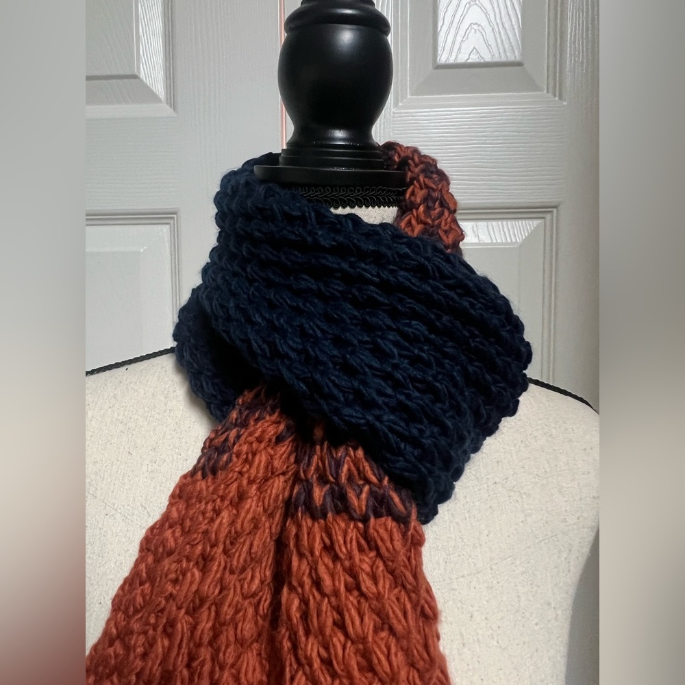 Scarf - Picture 3 of 4